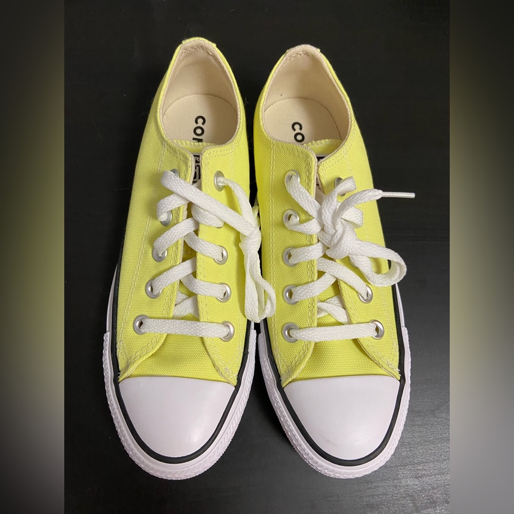 Yellow Women’s Converse Sneakers size 6